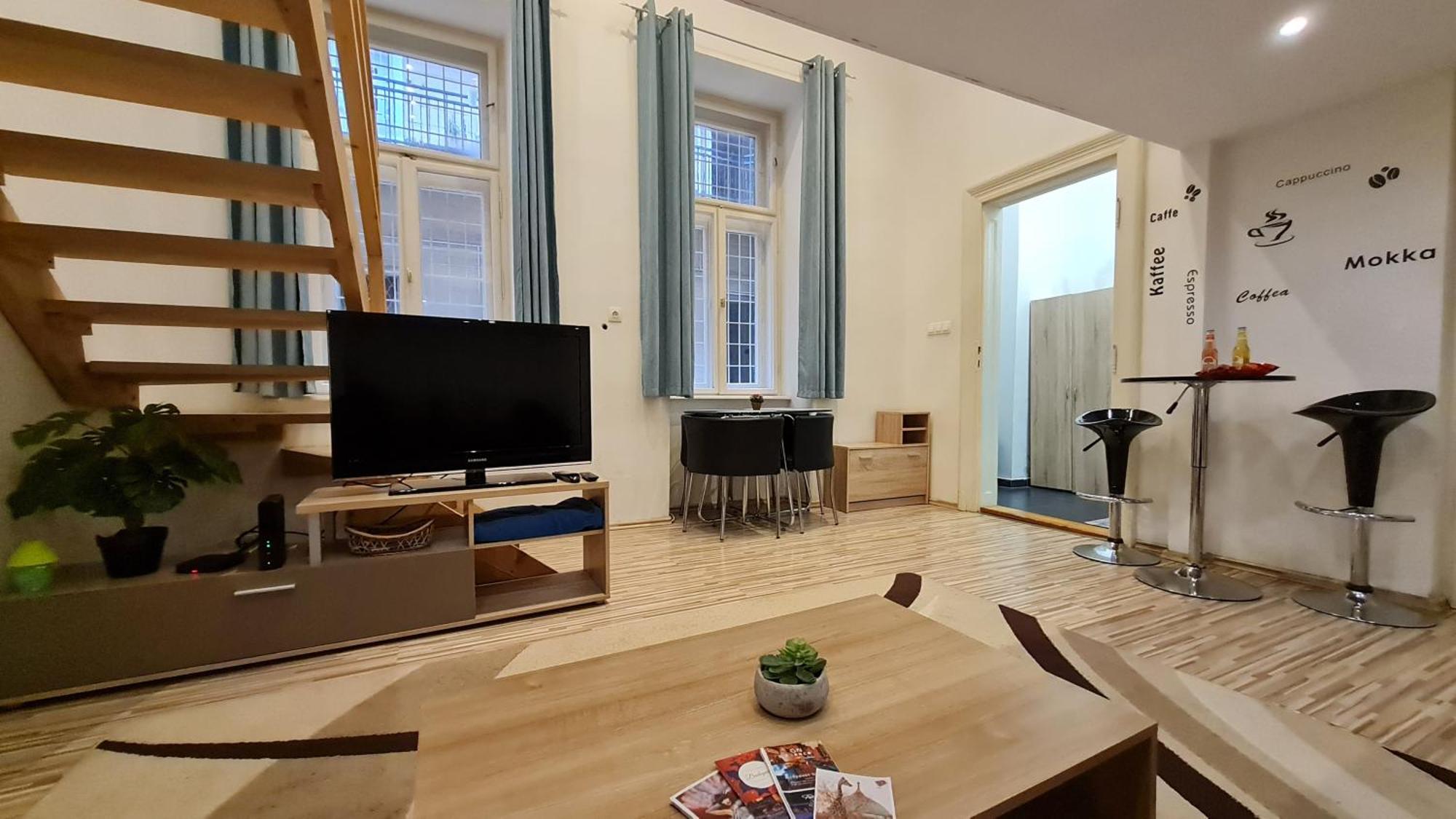 Maxim Apartman Будапеща Екстериор снимка